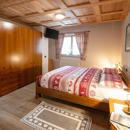 Apartment Taverna Larice *