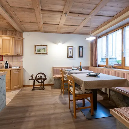 Taverna Larice * Premadio